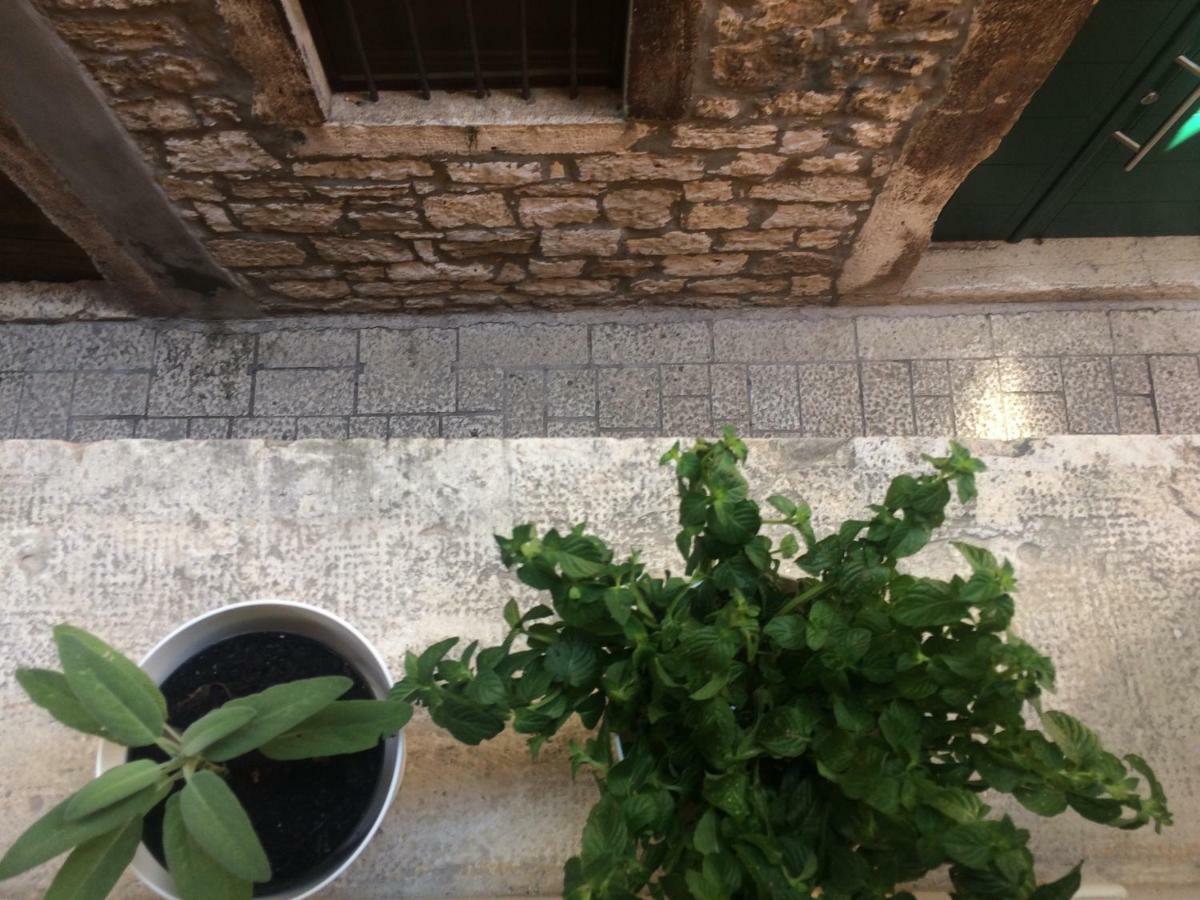 Apartman Passagio Rovinj Exterior photo
